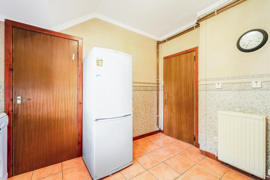 80 Dunearn Drive, Kirkcaldy, KY2 6AL FDL