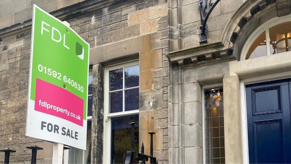 Selling a house in Kirkcaldy and Fife - Fords Daly Legal conveyancing services